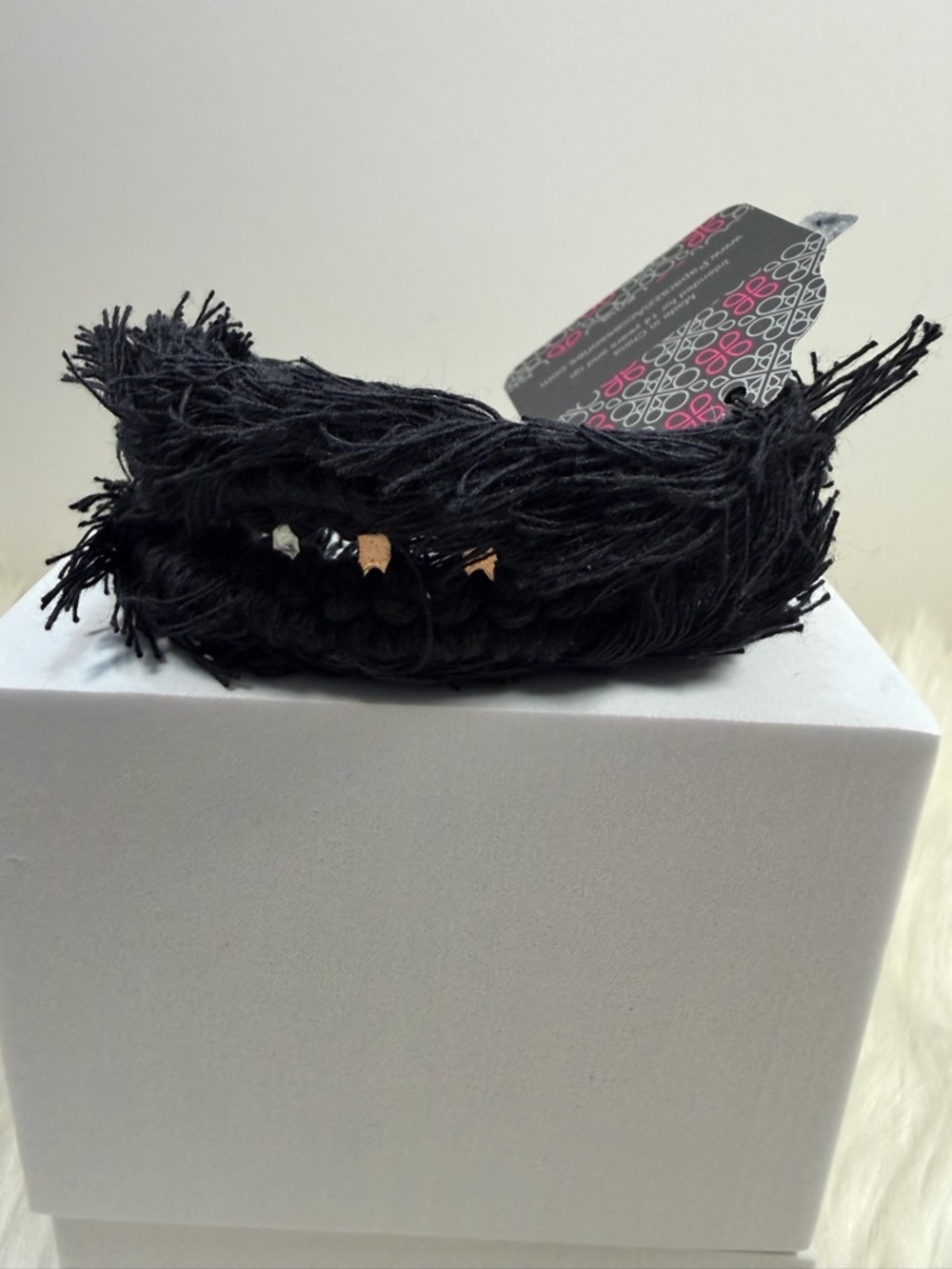 🩷5/$10🩷 PAPARAZZI Black Fringe Cotton bracelet